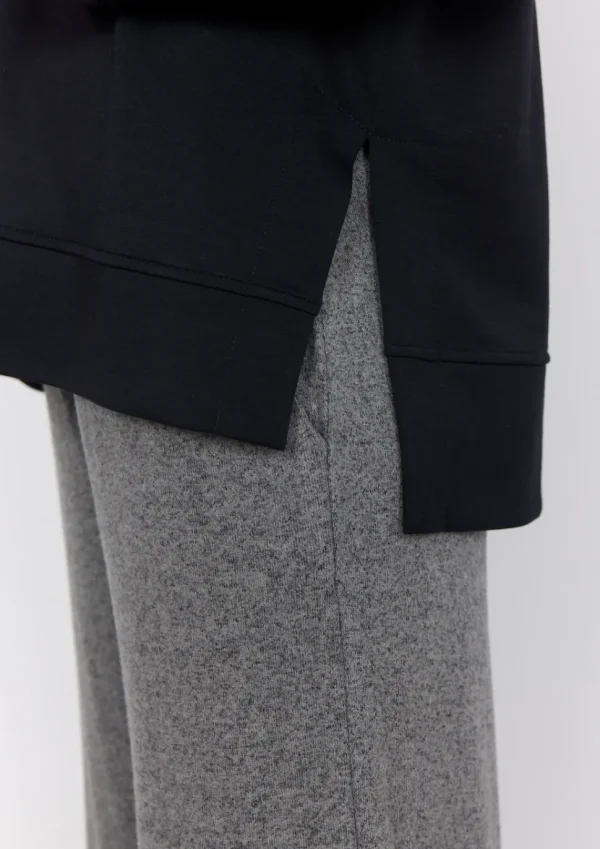 Banu 164 Sweatshirt in Black