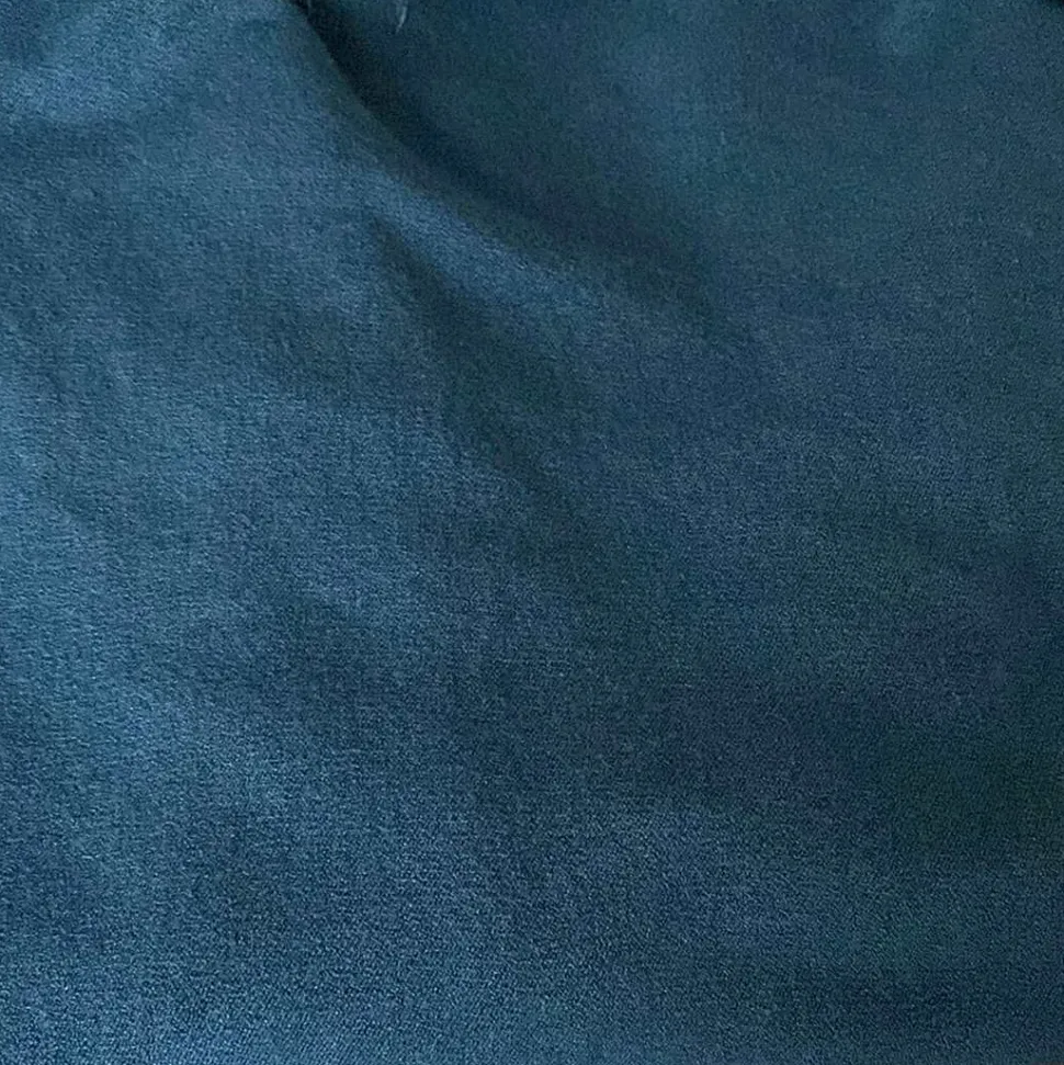 cashmere_mix_round_neck_k_11-5.webp Cashmere Mix Round Neck Knit in shades of Blue