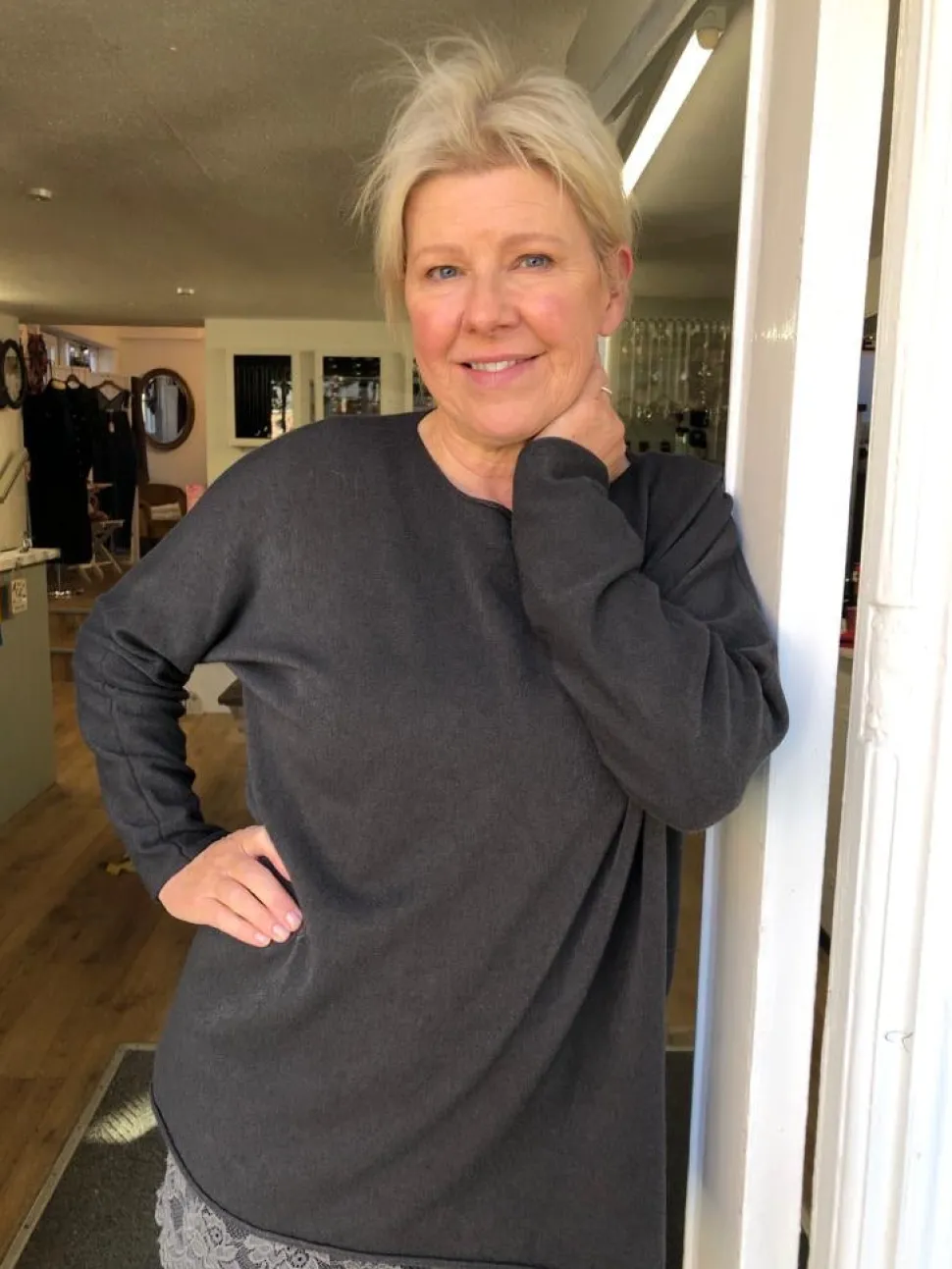 cashmere_mix_round_neck_k_2-1.webp Cashmere Mix Round Neck Knit in Black & Grey