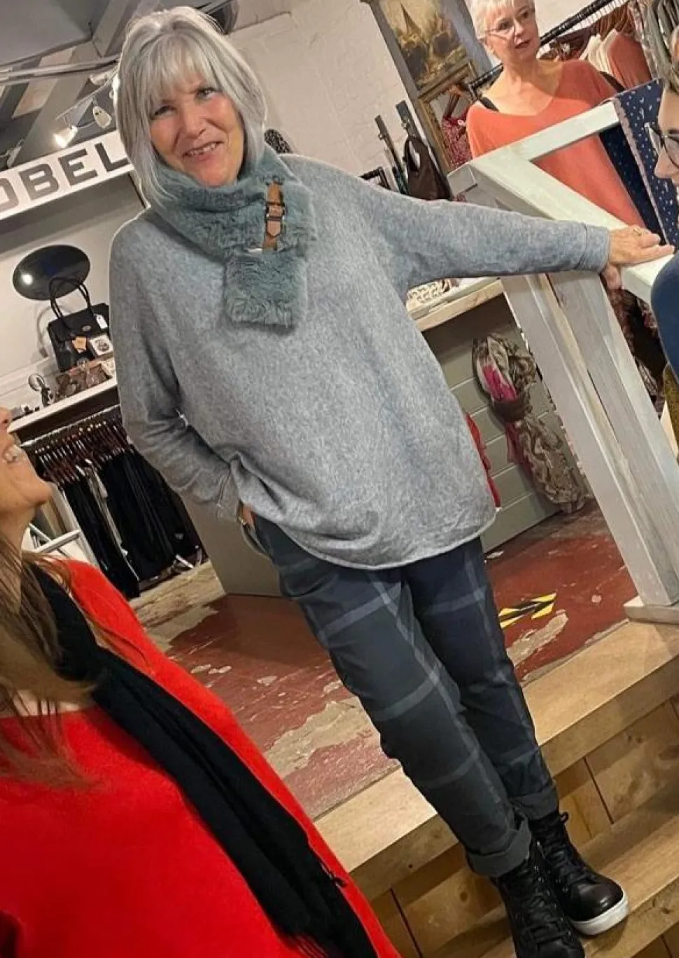 cashmere_mix_round_neck_k_3-1.webp Cashmere Mix Round Neck Knit in Black & Grey