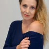 Cashmere Mix V Neck Knit in Blues & Teals