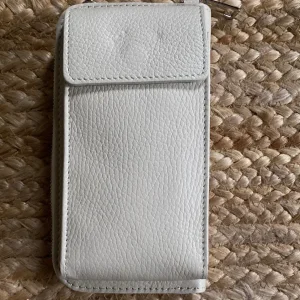 Classic Leather Phone Bag