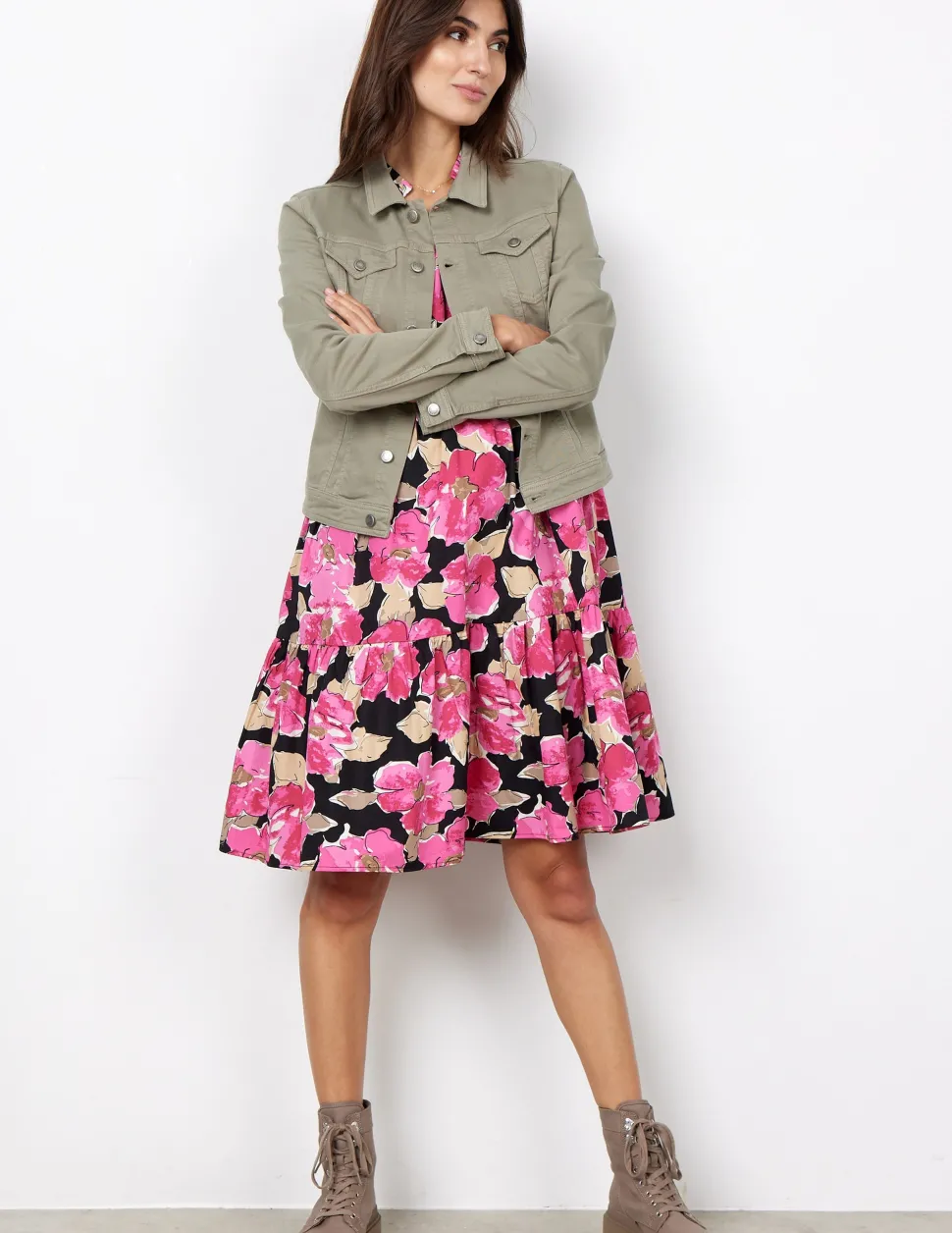 erna__jacket_in_greens_0.webp Erna 2 Jacket In Greens
