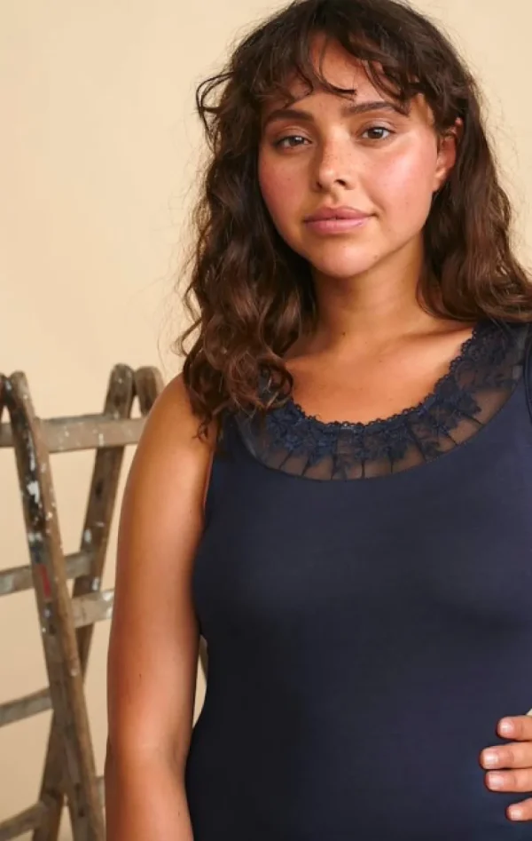 Florence Vest Top in Royal Navy