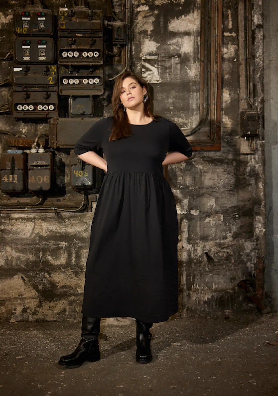 glendale__dress_from_our__2.webp Glendale 3 Dress from our Curvy Wasabi Range