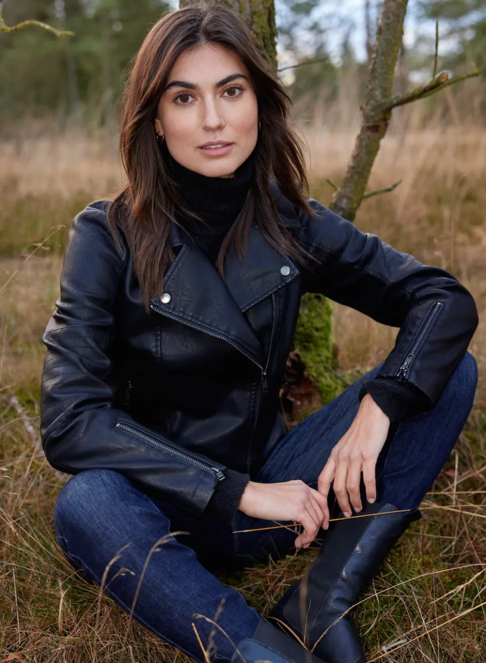 gunilla__faux_leather_jac_5-1.webp Gunilla 7 Faux Leather Jacket in Sand