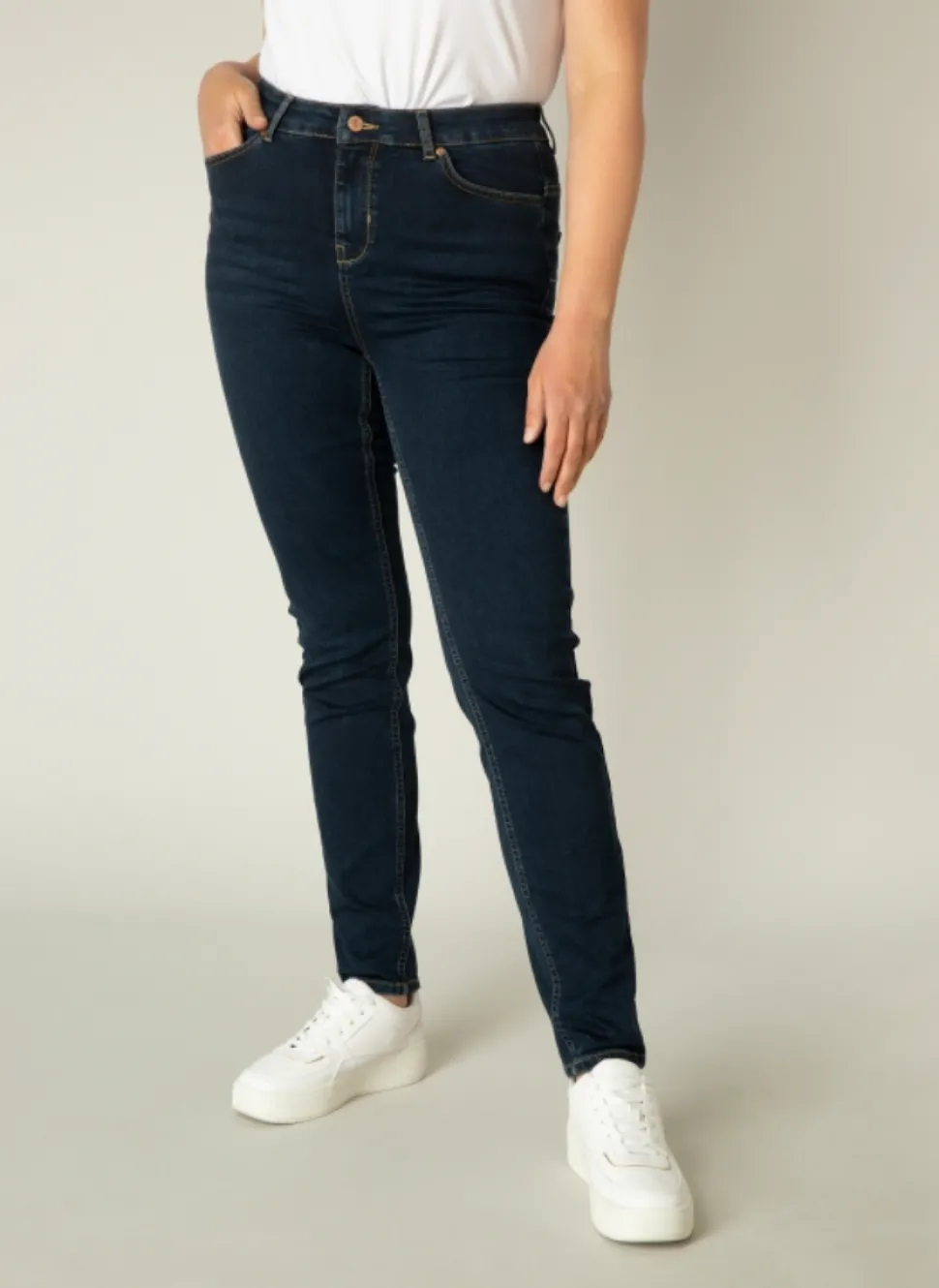 joy_slim_fit_stretch_jean_14.webp Joy Slim Fit Stretch Jeans in Blue