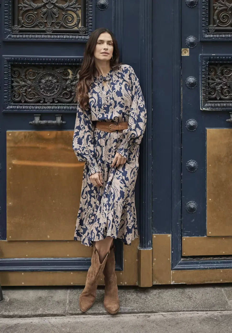 lucy_long_dress_in_blue_p_0.webp Lucy Long Dress in Blue Paisley