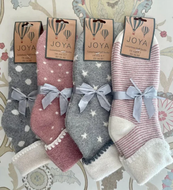 Luxurious Cuff Big Dot House Socks
