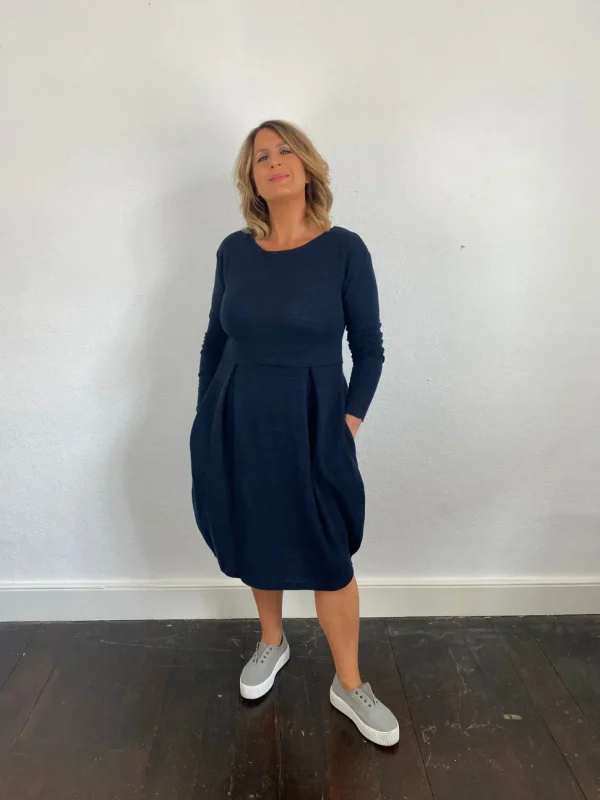 Merino Wool Blusbar Dress with Pleats in Blue & Brown