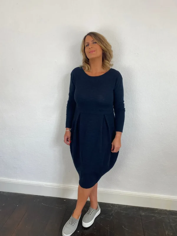 Merino Wool Blusbar Dress with Pleats in Blue & Brown