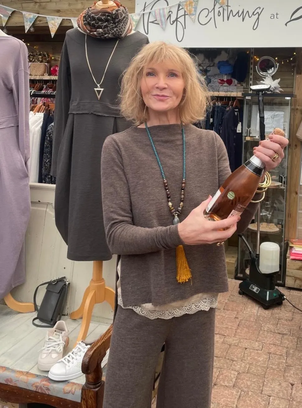 merino_wool_high_neck_top_1.webp Merino Wool High Neck Top in Grasshopper Green and Earth Brown