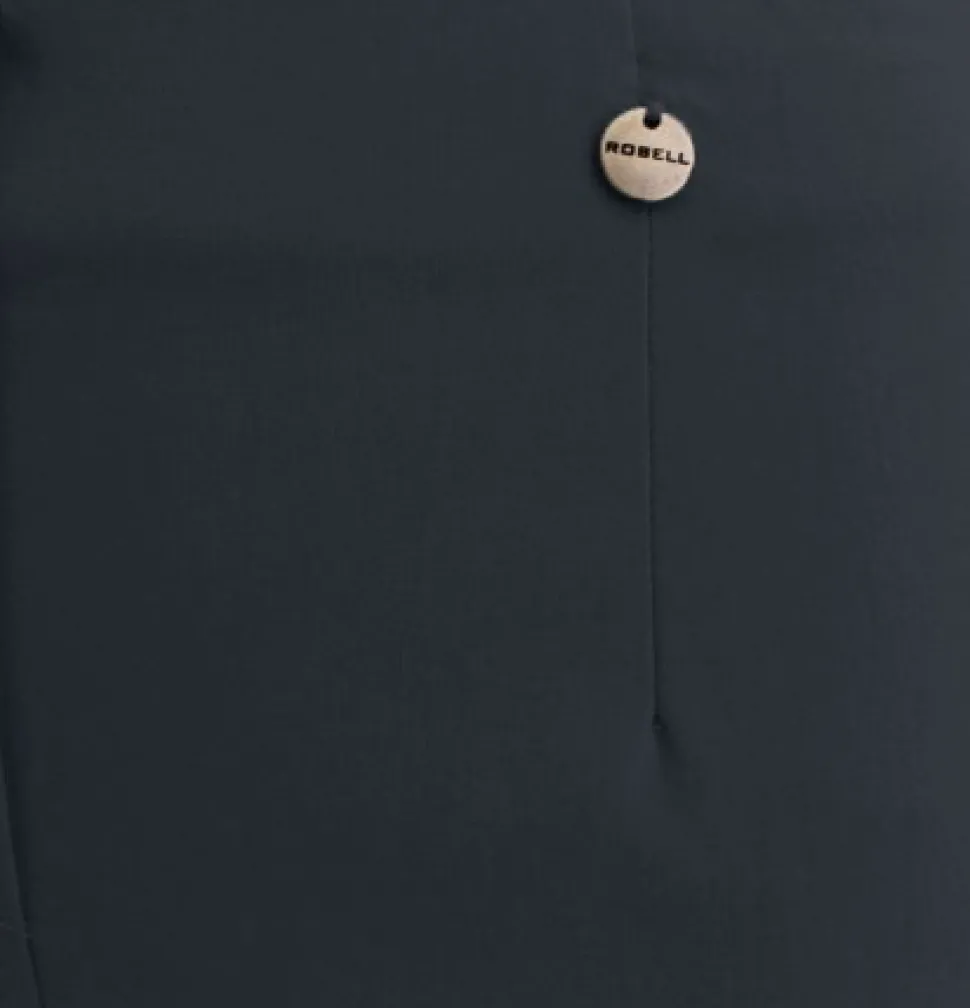 robell__length_bella_trou_3-2.webp Robell 3/4 Length Bella Trousers in Navy 69