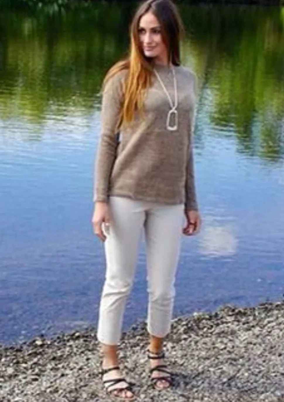 robell__length_bella_trou_5.webp Robell 3/4 Length Bella Trousers in Putty Grey 92/920