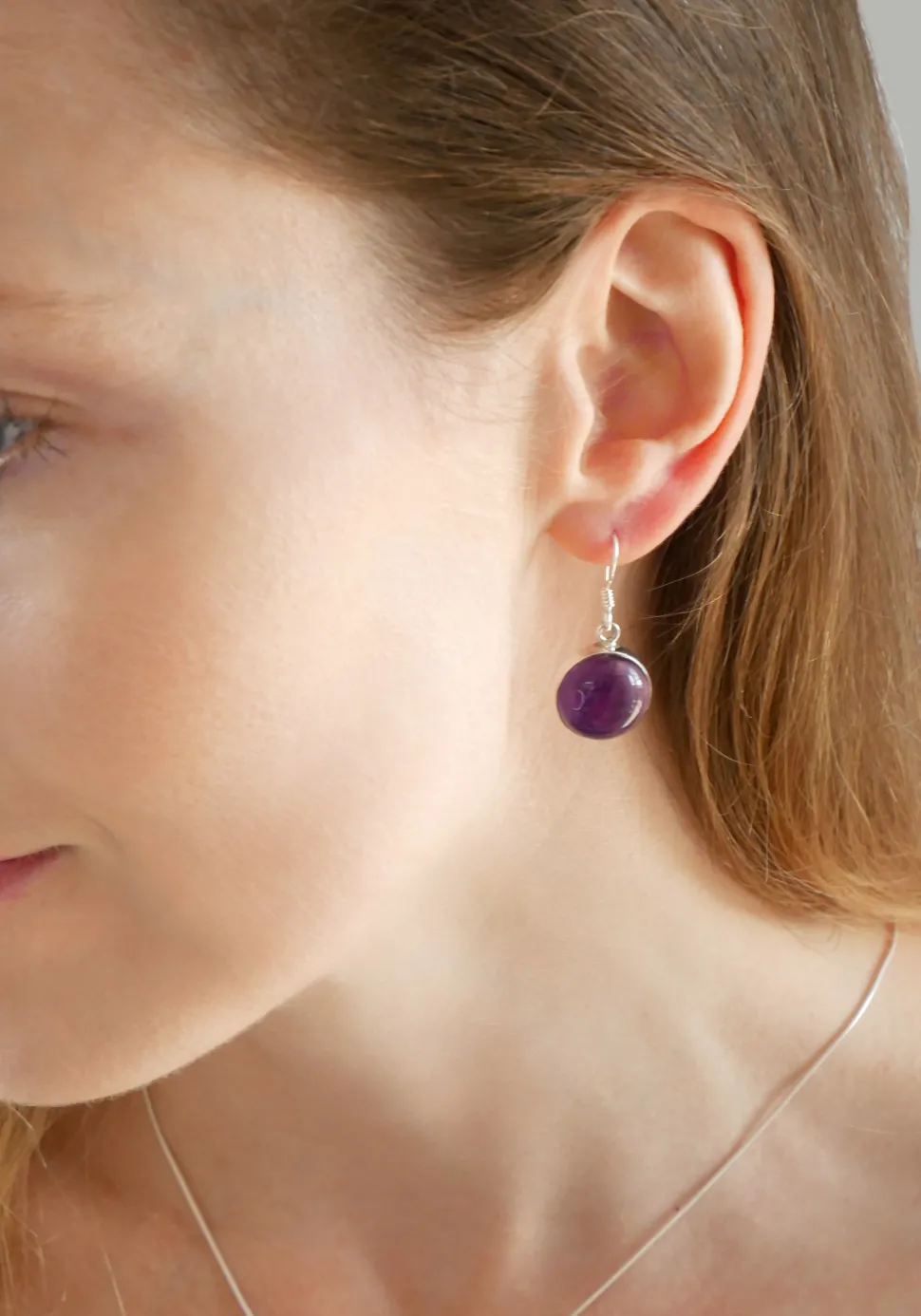 solid_silver_amethyst_cab_0.webp Solid Silver Amethyst Cabochon Disc Drop Earrings