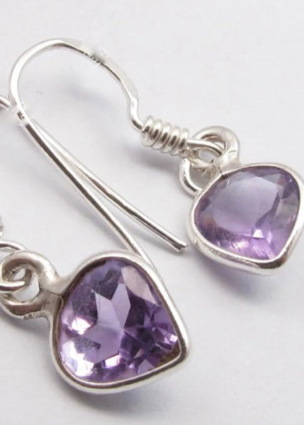 solid_silver_amethyst_min_0.webp Solid Silver Amethyst Mini Reverse Tear-Drop Drop Earrings