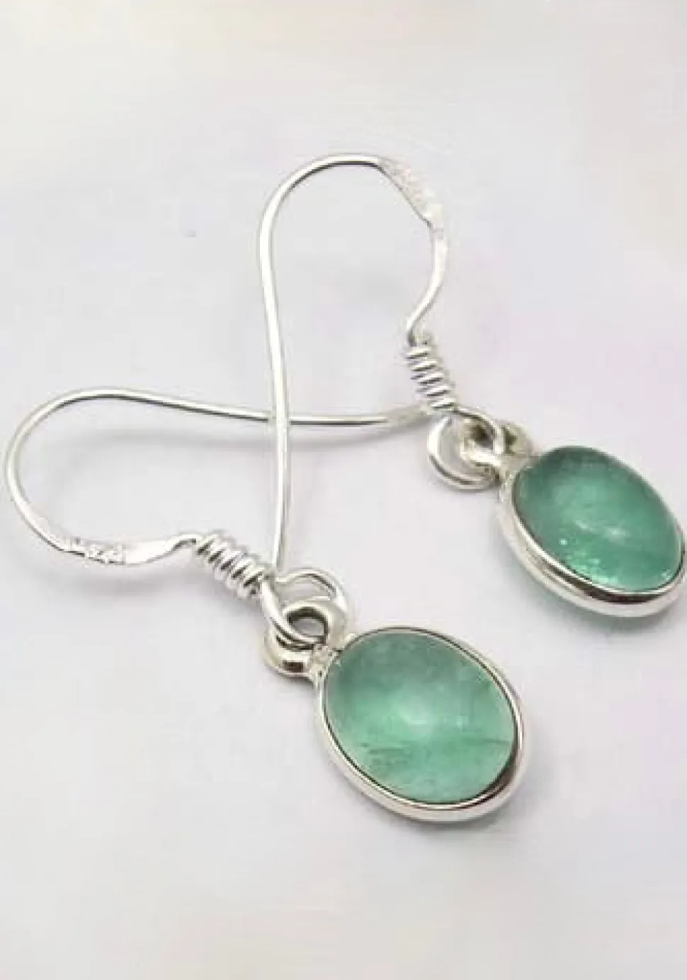 solid_silver_apatite_oval_0-1.webp Solid Silver Apatite Oval Drop Earrings