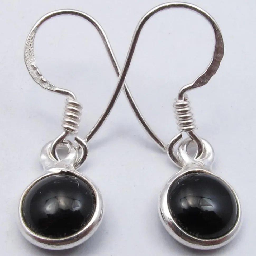 solid_silver_black_onyx_r_2.webp Solid Silver Black Onyx Round Drop Earrings