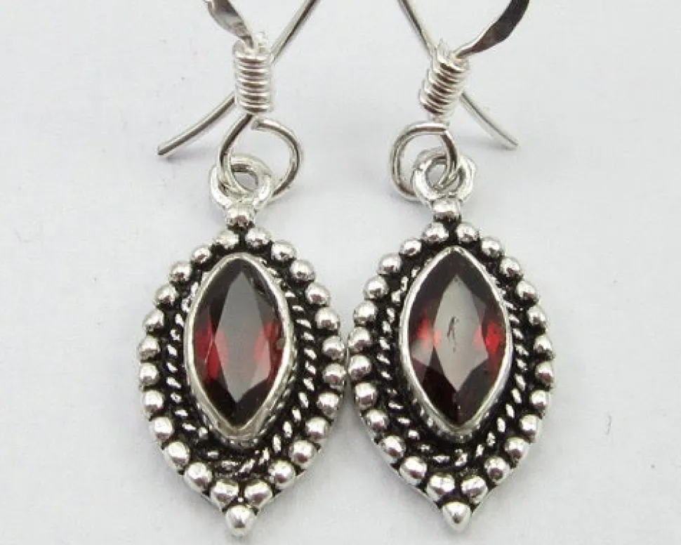 solid_silver_garnet_ellip_3.webp Solid Silver Garnet Ellipse Drop Earrings