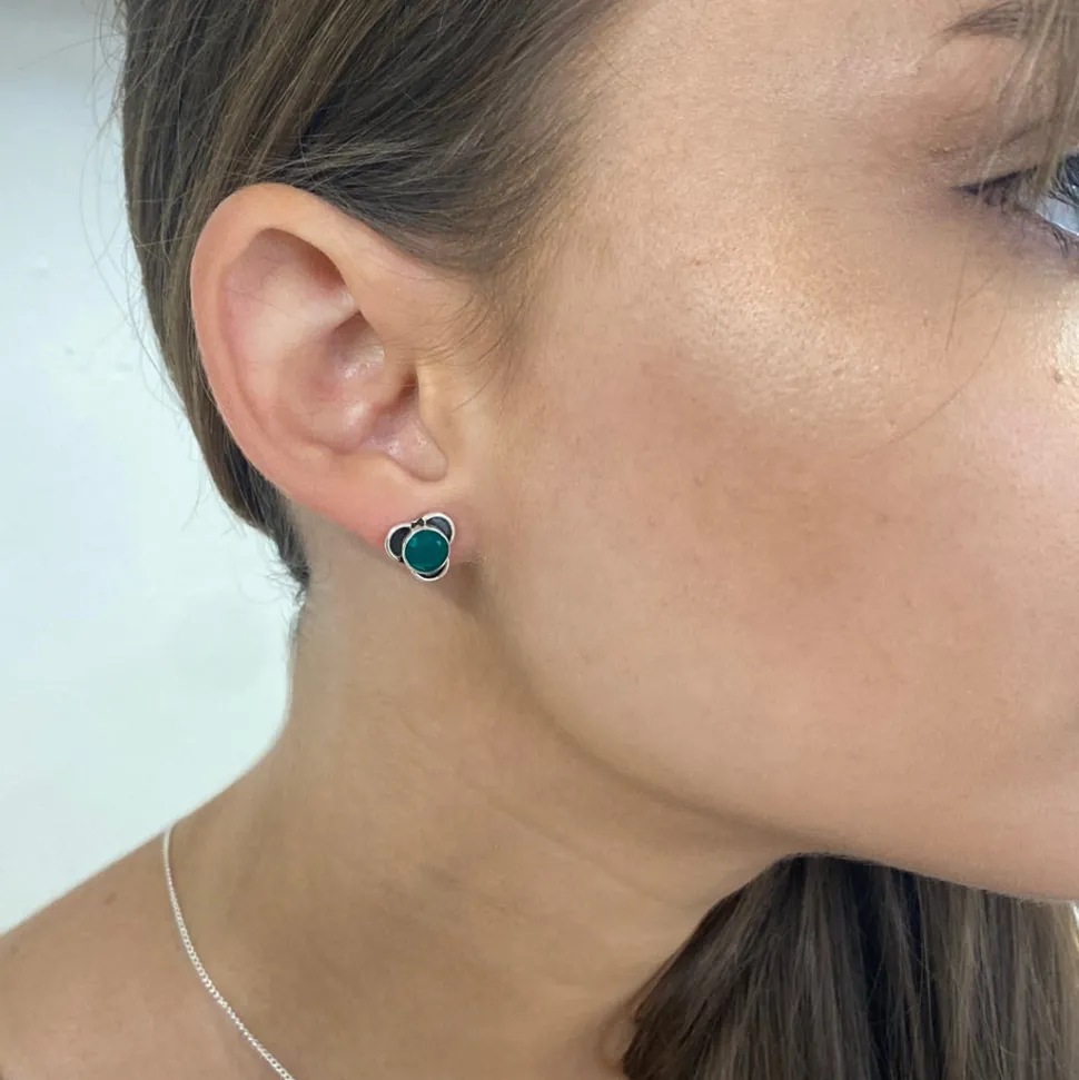 solid_silver_green_onyx_s_1-1.webp Solid Silver Green Onyx Stud Earrings with Triple Curve Frame