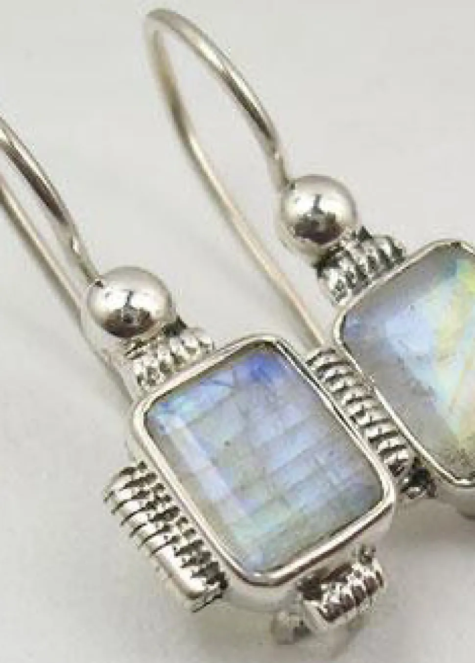 solid_silver_rainbow_moon_0-6.webp Solid Silver Rainbow Moonstone Rope Edge Earrings