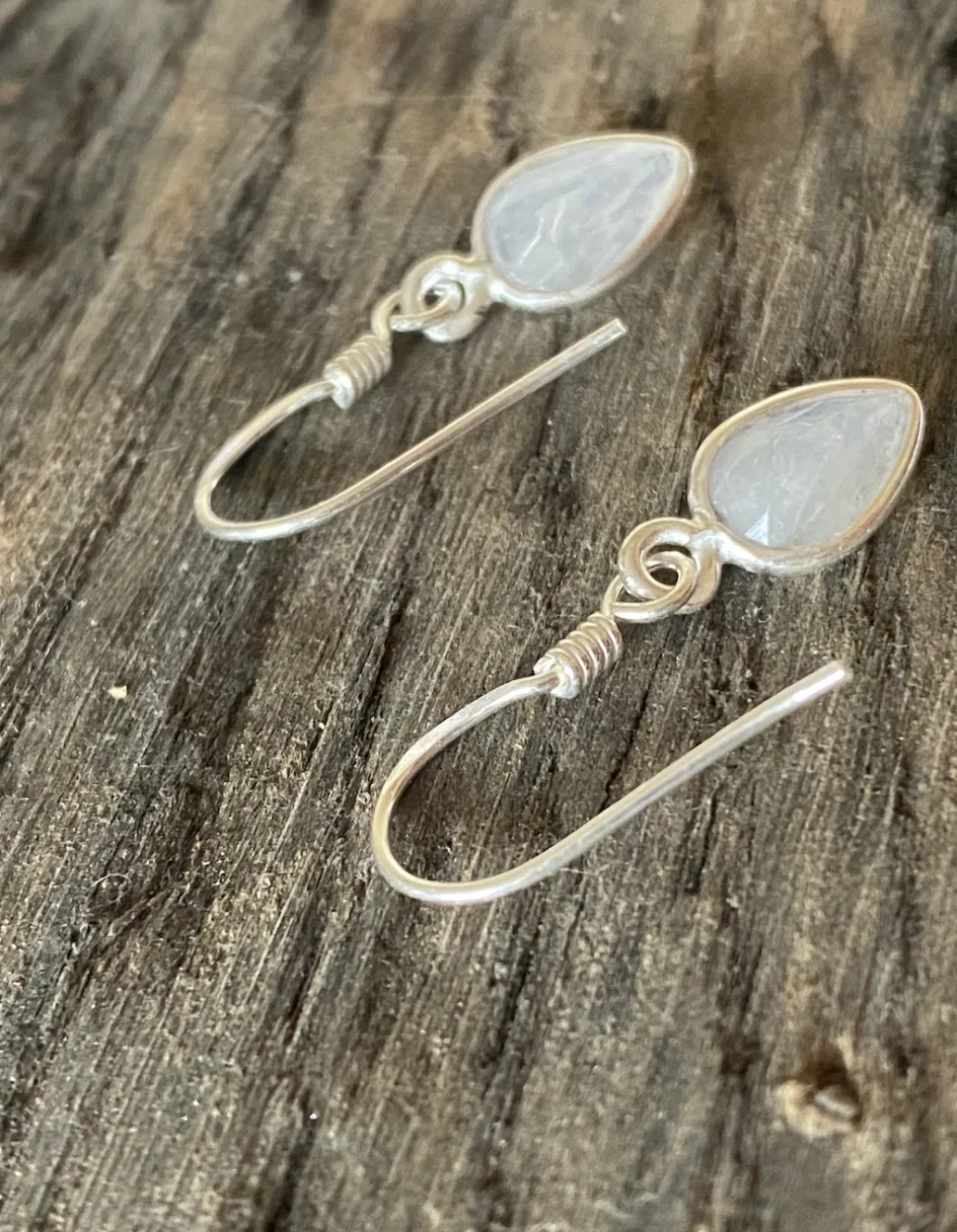 solid_silver_rainbow_moon_3.webp Solid Silver Rainbow Moonstone Tear-drop Drop Earrings