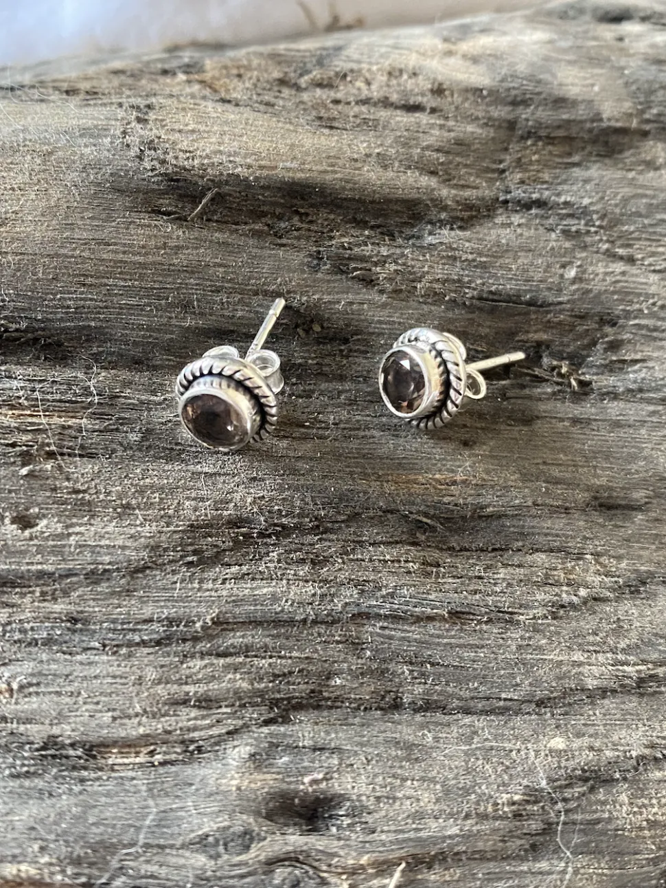 solid_silver_smoky_quartz_2-1.webp Solid Silver Smoky Quartz Round Stud Earrings