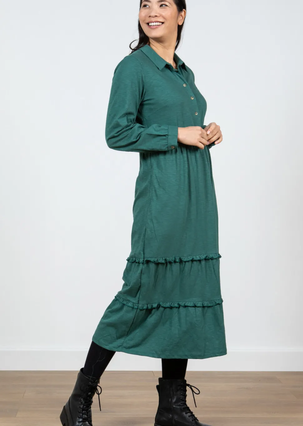 sophie_shirt_dress_in_gre_1.webp Sophie Shirt Dress in Green