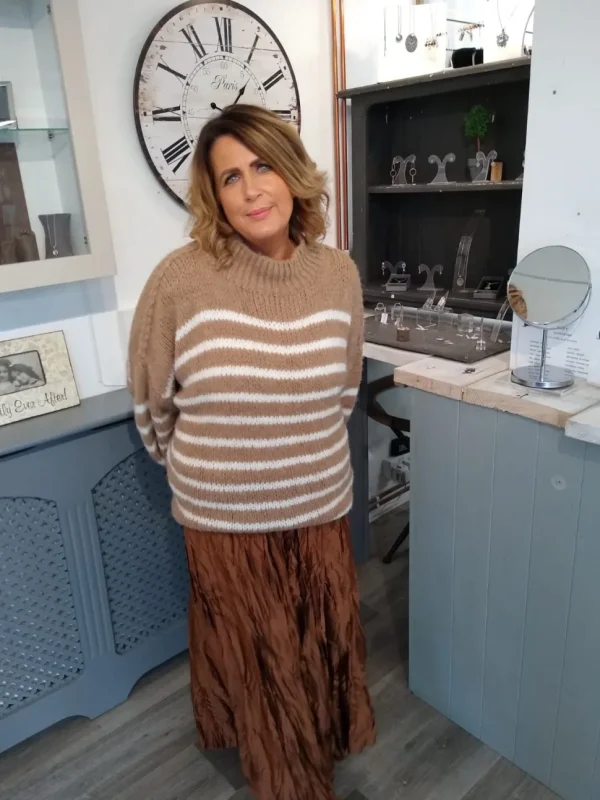 Stripe Chunky Crew Neck Knit