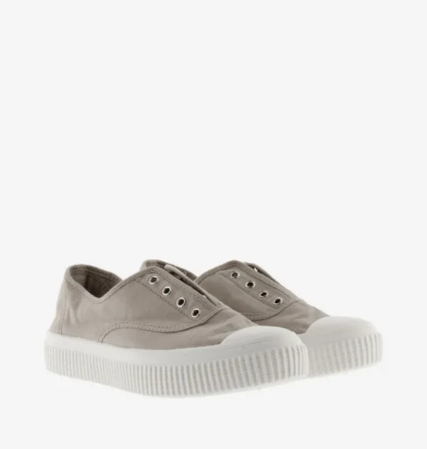 Victoria Canvas Plimsoll in Beige