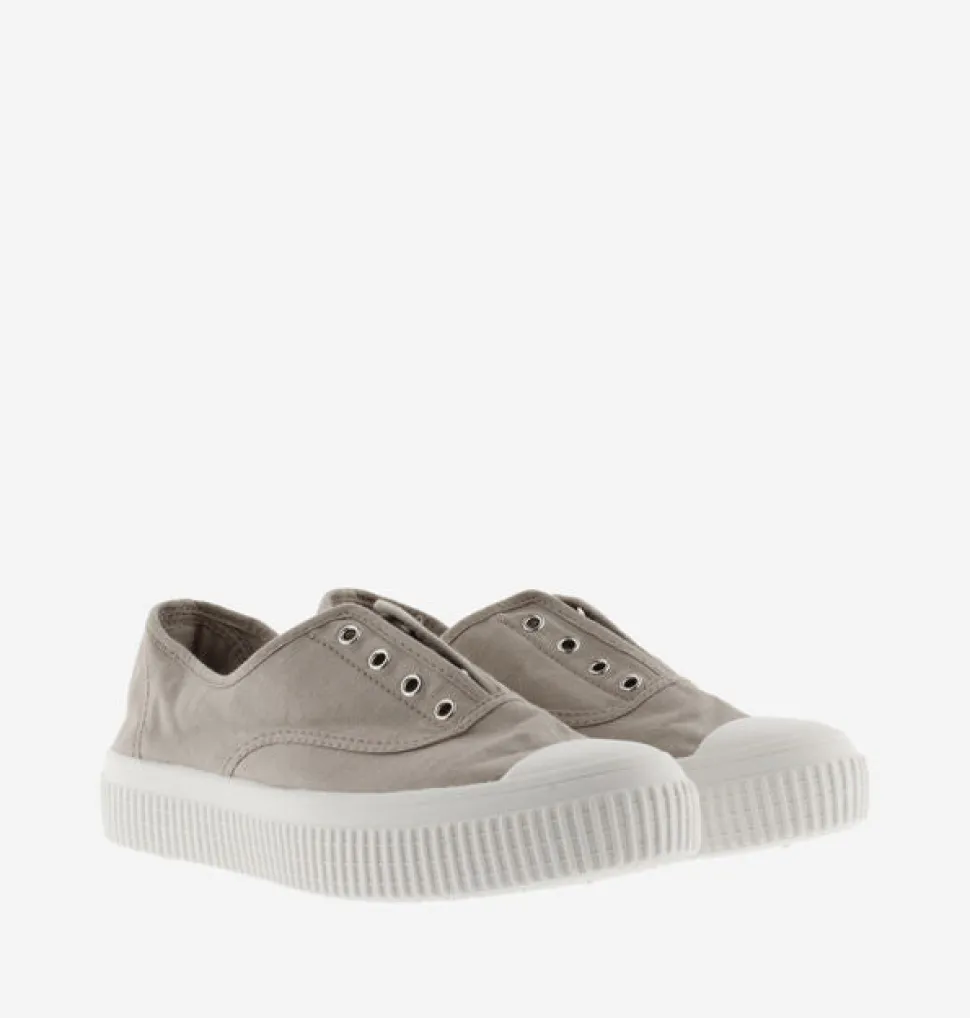 victoria_canvas_plimsoll__5.webp Victoria Canvas Plimsoll in Beige