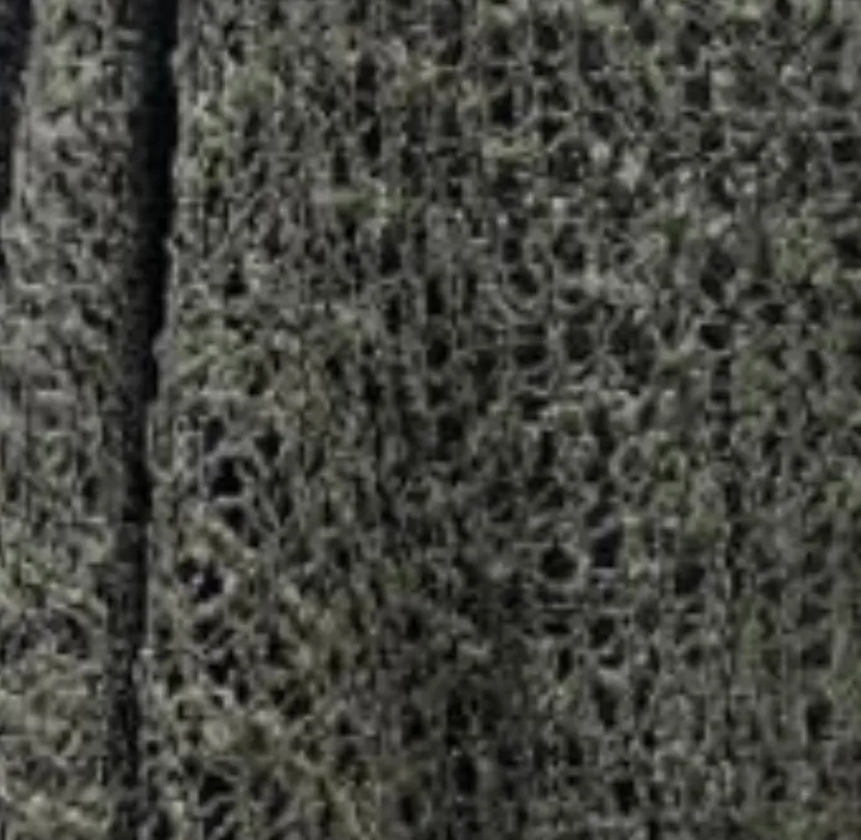 cobweb_pillow_poncho_13.webp Cobweb Pillow Poncho