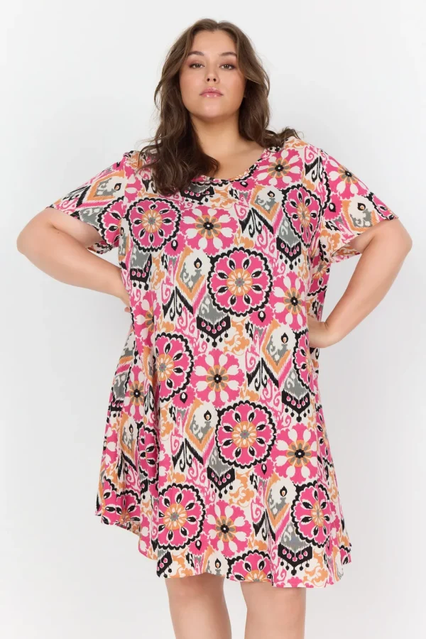 Freja 4 Dress in Fuchsia
