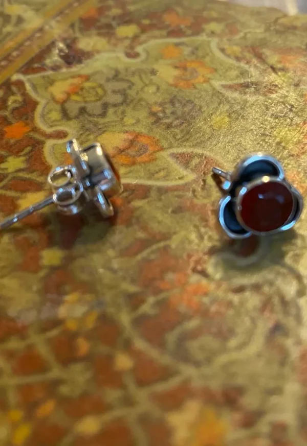 Solid Silver Carnelian Stud Earrings with Triple Curve Frame