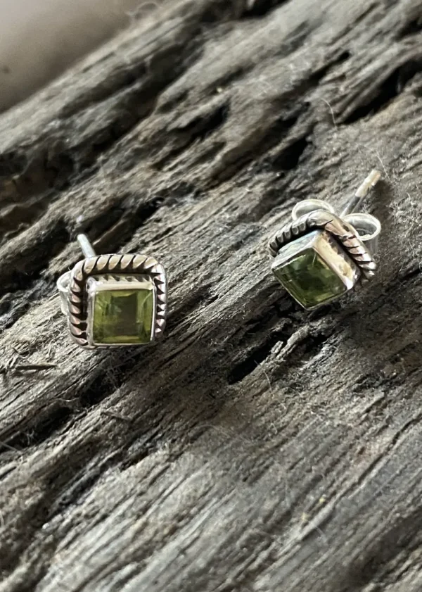 Solid Silver Peridot Square Stud Earrings